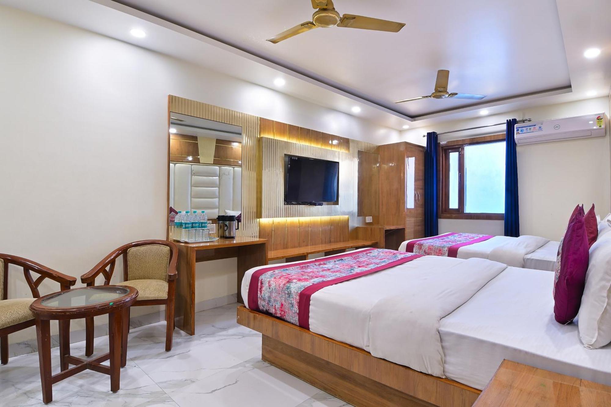 Hotel Glow Inn Paharganj-3 Mins Walk From New Delhi Railway Station Bagian luar foto