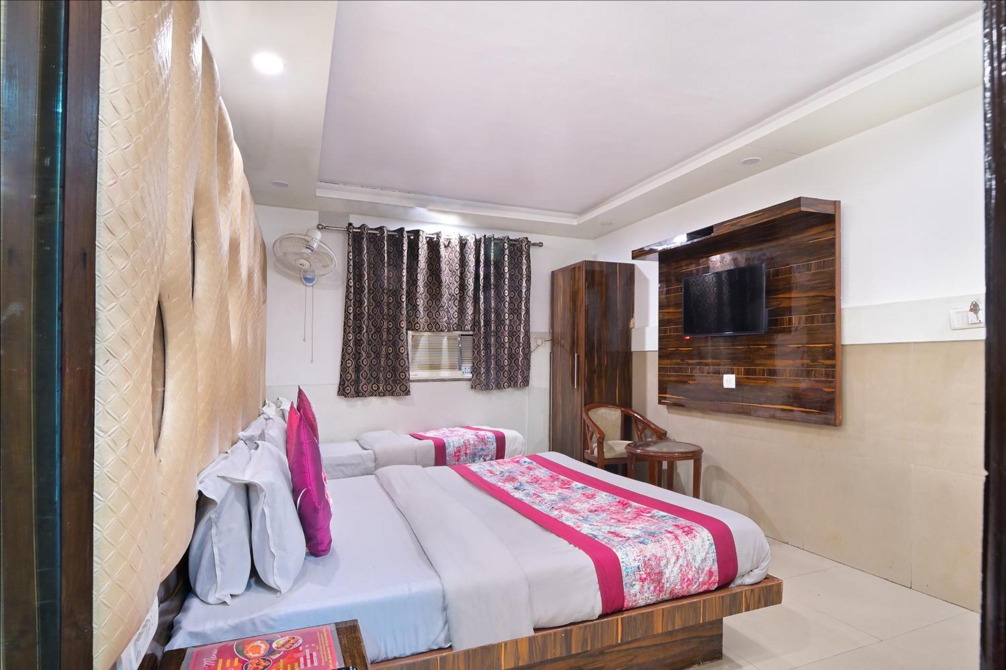 Hotel Glow Inn Paharganj-3 Mins Walk From New Delhi Railway Station Bagian luar foto