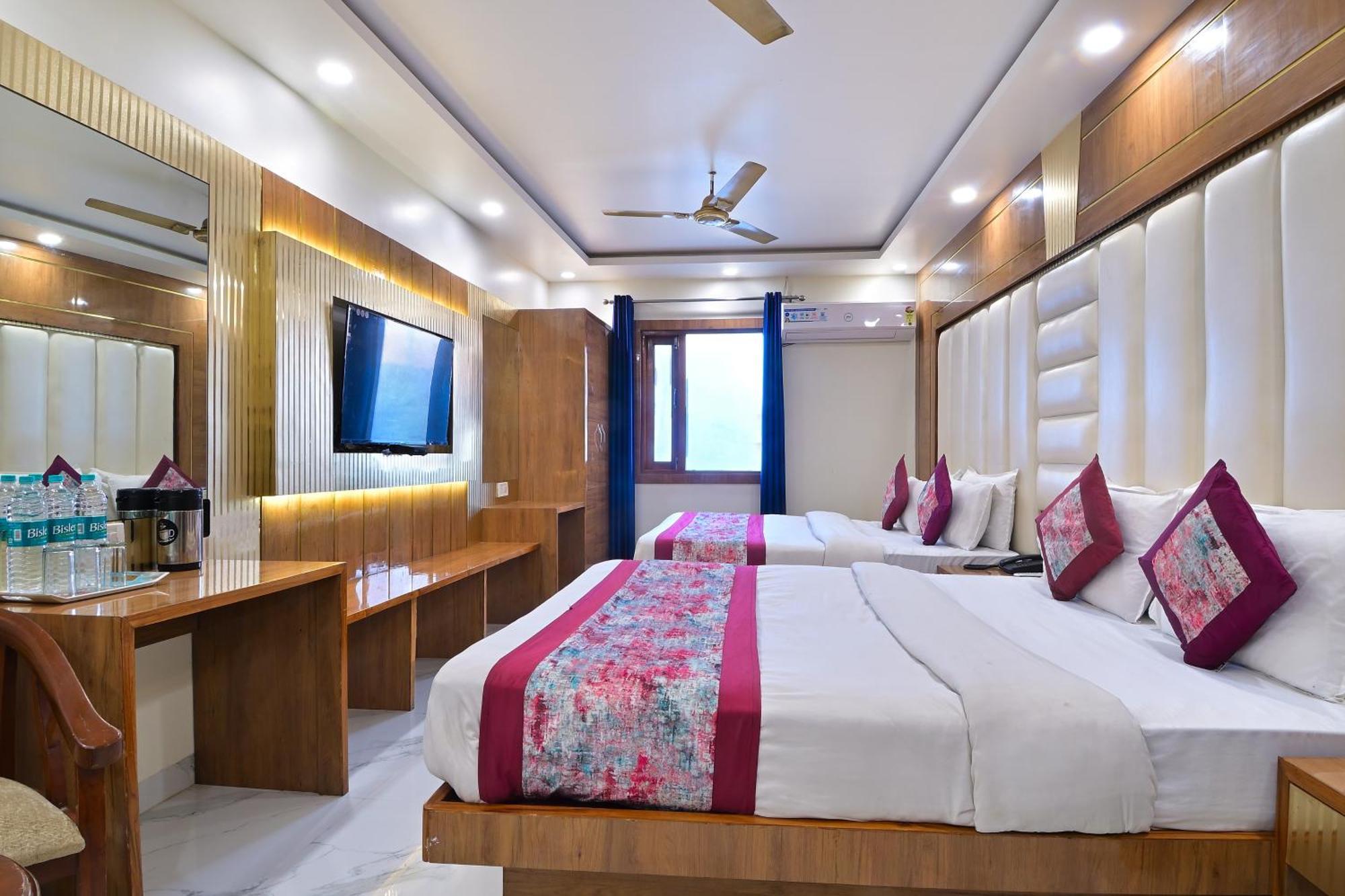 Hotel Glow Inn Paharganj-3 Mins Walk From New Delhi Railway Station Bagian luar foto