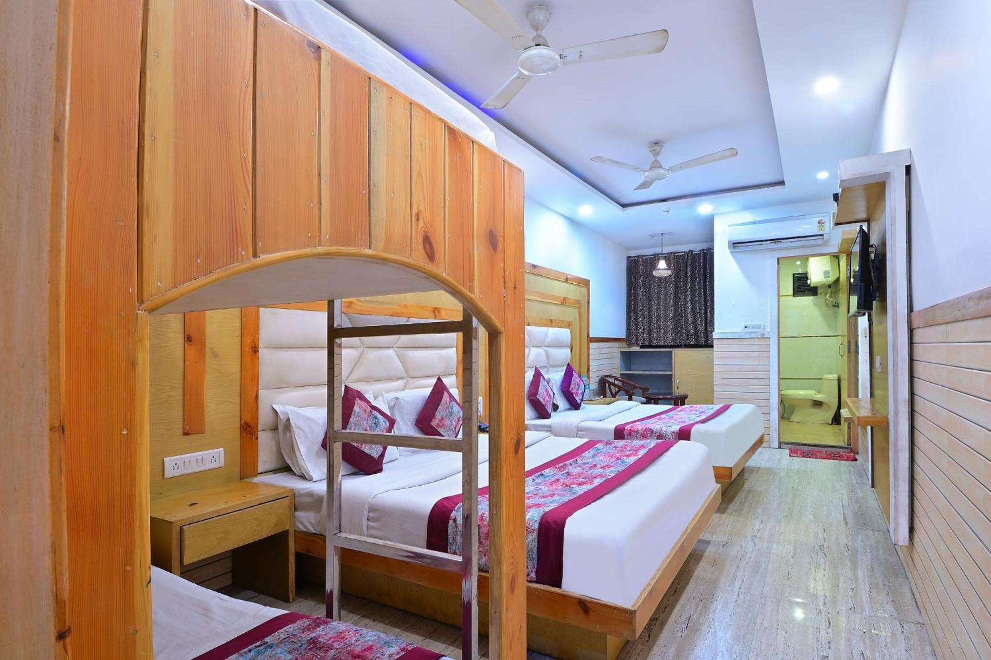 Hotel Glow Inn Paharganj-3 Mins Walk From New Delhi Railway Station Bagian luar foto