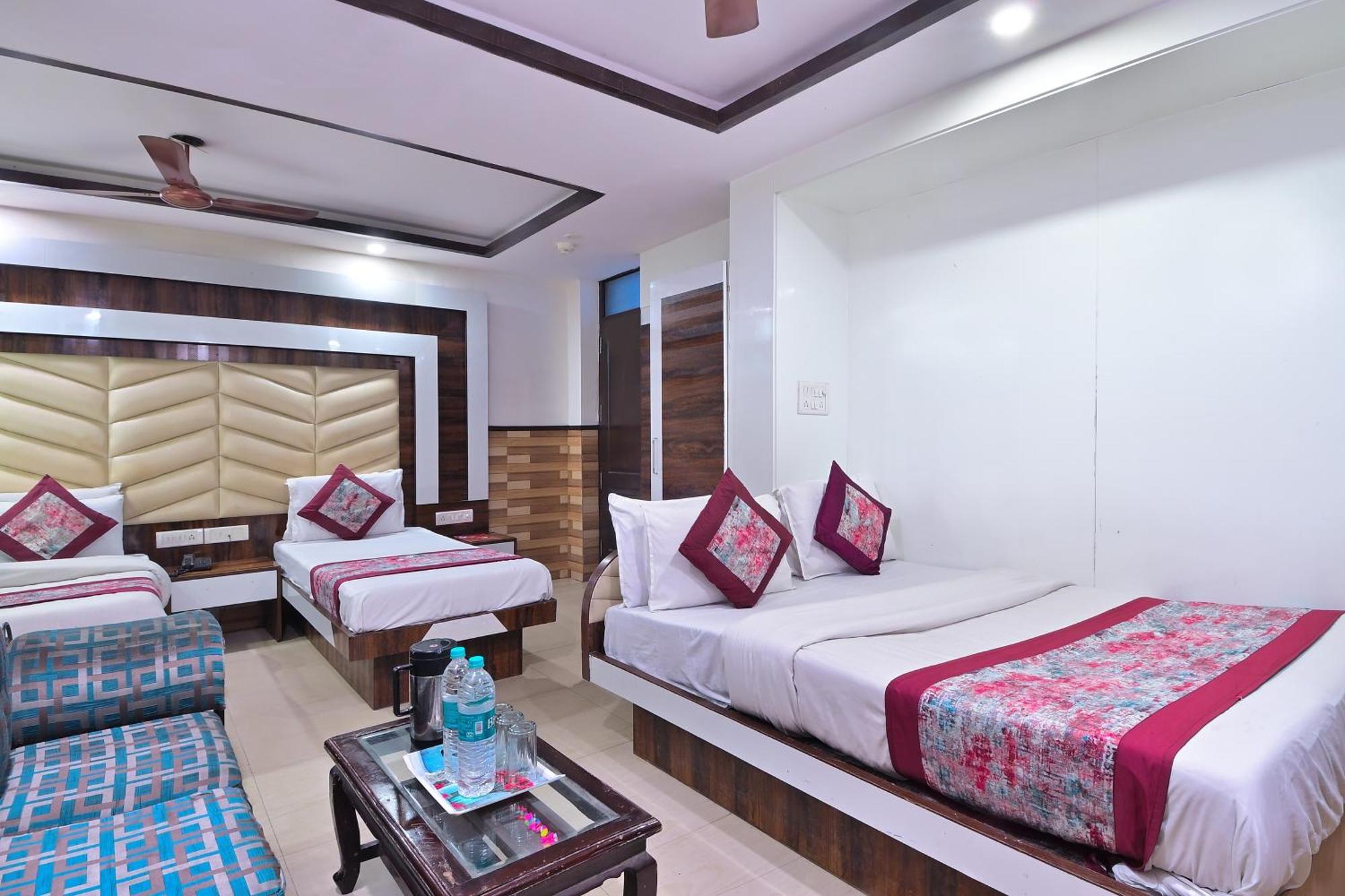 Hotel Glow Inn Paharganj-3 Mins Walk From New Delhi Railway Station Bagian luar foto
